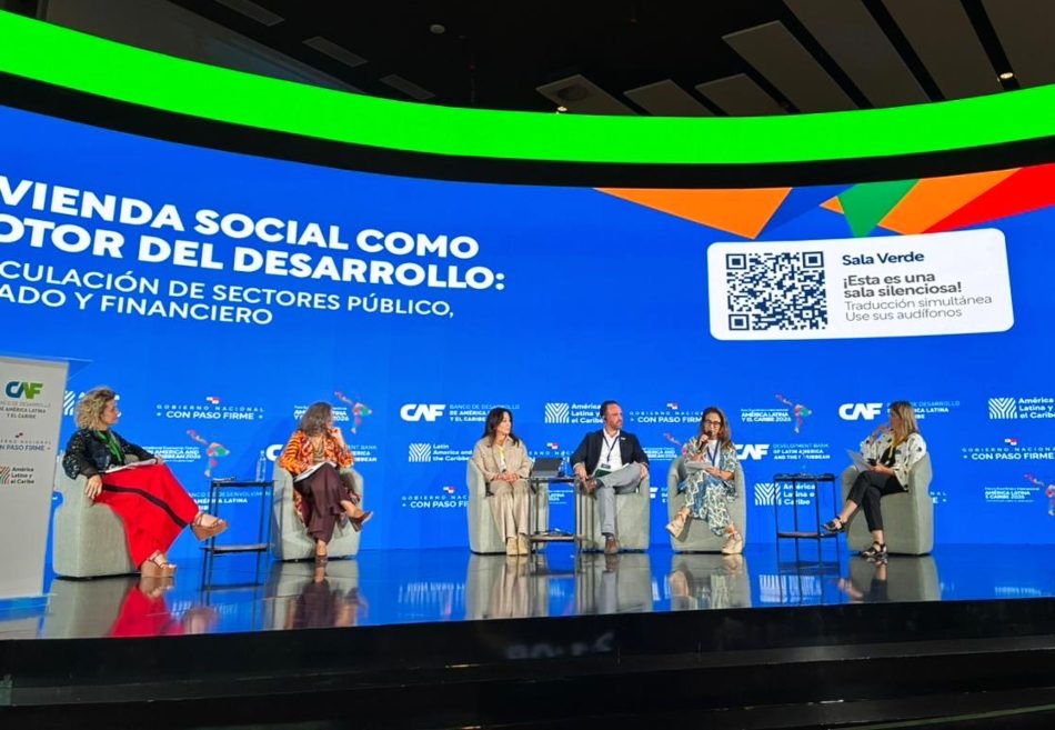 Bogotá presenta su modelo de Vivienda Social en la CAF