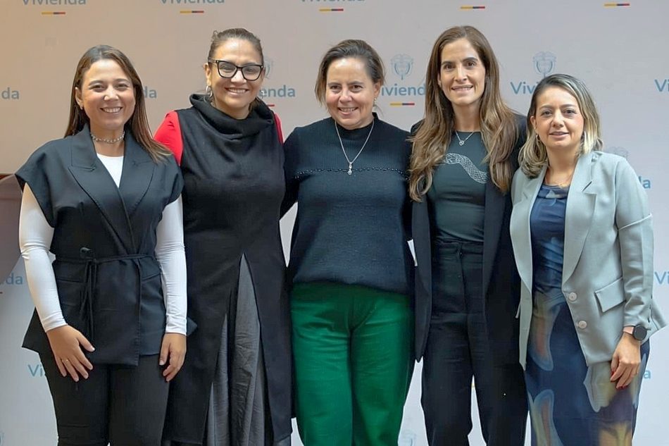 Capitales presentan recomendaciones sobre Decreto VIS y VIP 1 | Cortesía Capitales presentan recomendaciones sobre Decreto VIS y VIP